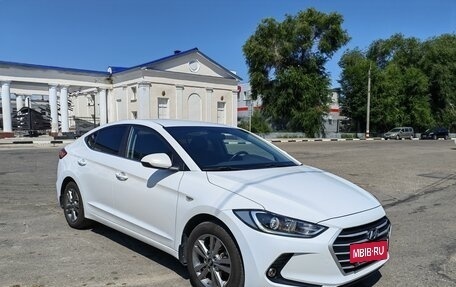 Hyundai Elantra VI рестайлинг, 2017 год, 1 690 000 рублей, 3 фотография