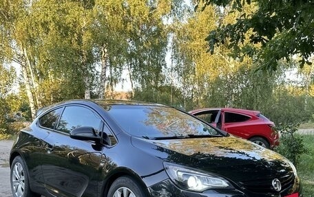 Opel Astra J, 2011 год, 830 000 рублей, 2 фотография