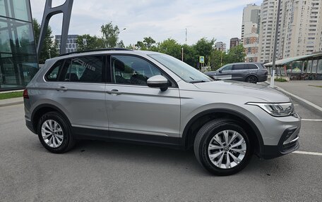 Volkswagen Tiguan II, 2021 год, 3 150 000 рублей, 8 фотография