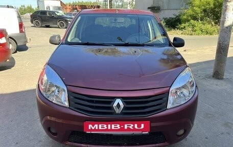 Renault Sandero I, 2011 год, 300 000 рублей, 2 фотография