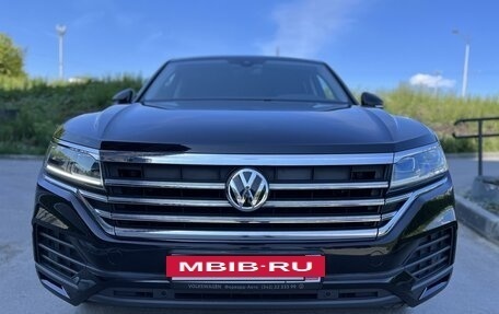 Volkswagen Touareg III, 2018 год, 4 950 000 рублей, 4 фотография