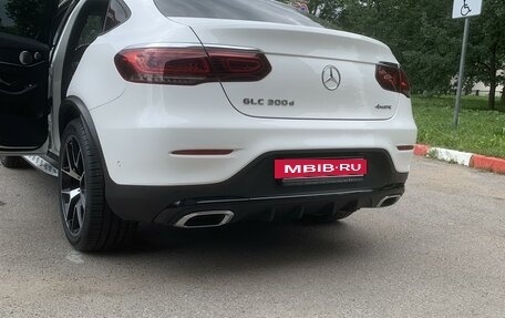 Mercedes-Benz GLC Coupe, 2021 год, 6 000 000 рублей, 4 фотография