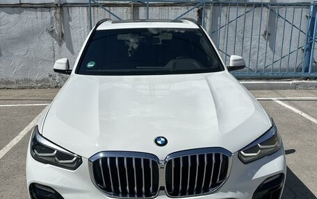 BMW X5, 2019 год, 8 350 000 рублей, 2 фотография