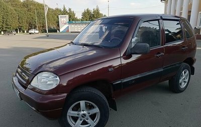 Chevrolet Niva I рестайлинг, 2004 год, 310 000 рублей, 1 фотография