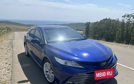 Toyota Camry, 2018 год, 2 699 000 рублей, 5 фотография