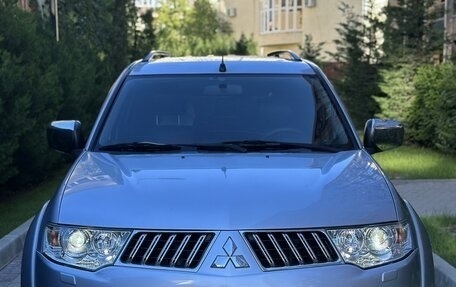 Mitsubishi Pajero Sport II рестайлинг, 2011 год, 2 090 000 рублей, 2 фотография