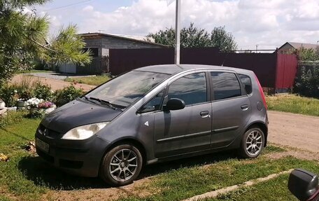 Mitsubishi Colt VI рестайлинг, 2005 год, 380 000 рублей, 4 фотография