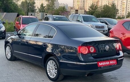 Volkswagen Passat B6, 2008 год, 585 000 рублей, 3 фотография