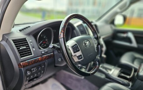 Toyota Land Cruiser 200, 2012 год, 4 150 000 рублей, 14 фотография