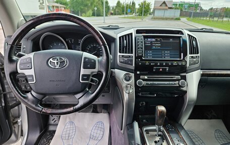 Toyota Land Cruiser 200, 2012 год, 4 150 000 рублей, 30 фотография