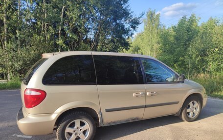 Dodge Caravan IV, 2004 год, 450 000 рублей, 2 фотография