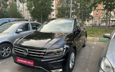 Volkswagen Tiguan II, 2017 год, 2 850 000 рублей, 1 фотография