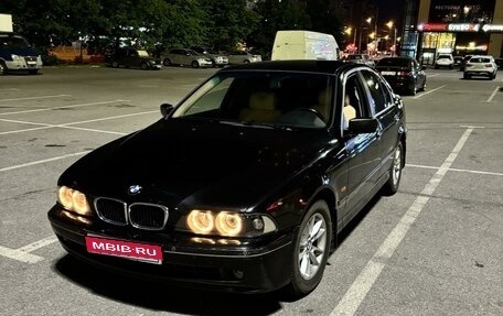 BMW 5 серия, 2002 год, 699 900 рублей, 1 фотография