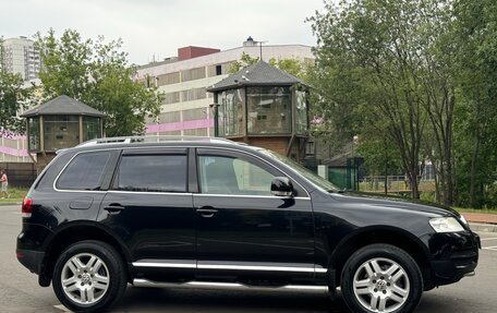 Volkswagen Touareg III, 2005 год, 875 000 рублей, 3 фотография