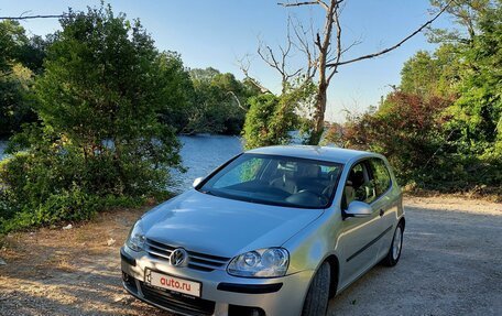 Volkswagen Golf V, 2003 год, 610 000 рублей, 2 фотография