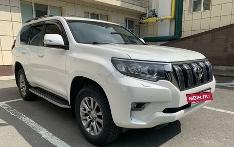 Toyota Land Cruiser Prado 150 рестайлинг 2, 2019 год, 4 999 000 рублей, 2 фотография