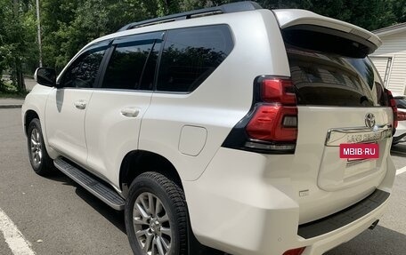 Toyota Land Cruiser Prado 150 рестайлинг 2, 2019 год, 4 999 000 рублей, 5 фотография