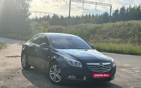 Opel Insignia II рестайлинг, 2011 год, 1 200 000 рублей, 1 фотография