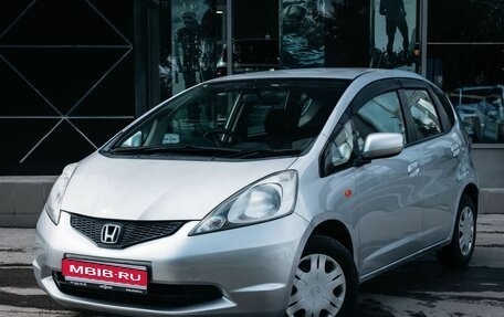 Honda Fit III, 2008 год, 790 000 рублей, 1 фотография