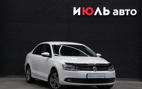 Volkswagen Jetta VI, 2014 год, 1 090 000 рублей, 4 фотография