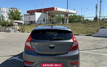 Hyundai Solaris II рестайлинг, 2013 год, 1 030 000 рублей, 6 фотография