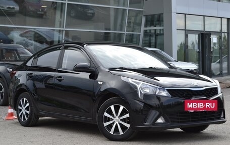 KIA Rio IV, 2020 год, 1 749 000 рублей, 7 фотография