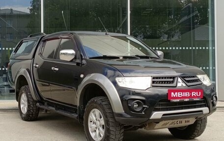 Mitsubishi L200 IV рестайлинг, 2014 год, 1 830 000 рублей, 3 фотография