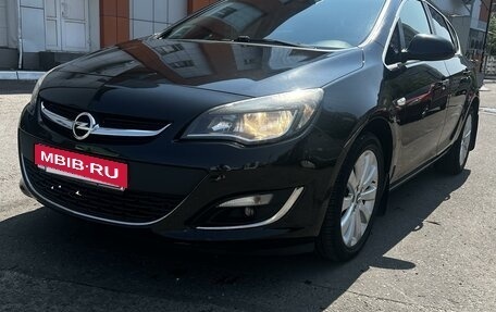 Opel Astra J, 2012 год, 1 000 000 рублей, 2 фотография