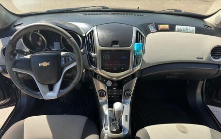 Chevrolet Cruze II, 2013 год, 830 000 рублей, 6 фотография