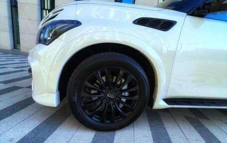 Infiniti QX56, 2013 год, 3 750 000 рублей, 7 фотография