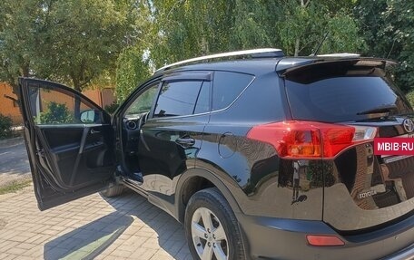 Toyota RAV4, 2013 год, 2 350 000 рублей, 4 фотография