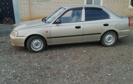 Hyundai Accent II, 2005 год, 320 000 рублей, 3 фотография