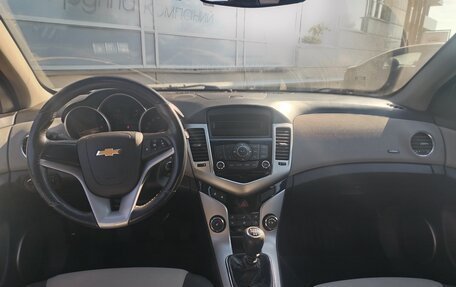 Chevrolet Cruze II, 2011 год, 773 000 рублей, 5 фотография