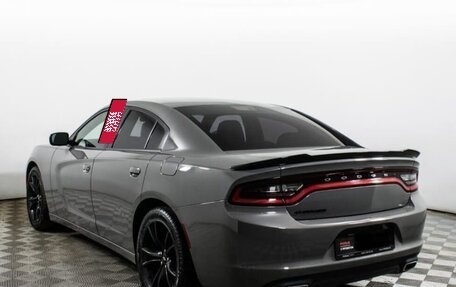 Dodge Charger, 2017 год, 2 650 000 рублей, 8 фотография