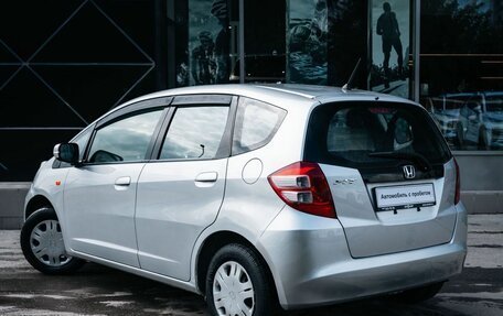 Honda Fit III, 2008 год, 790 000 рублей, 3 фотография