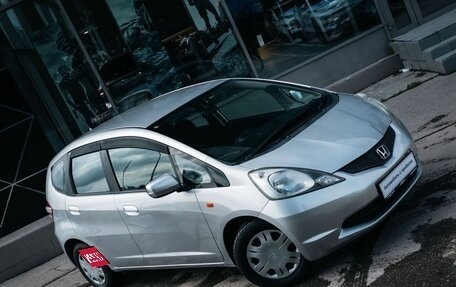 Honda Fit III, 2008 год, 790 000 рублей, 9 фотография