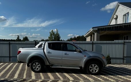 Mitsubishi L200 IV рестайлинг, 2007 год, 1 000 000 рублей, 4 фотография