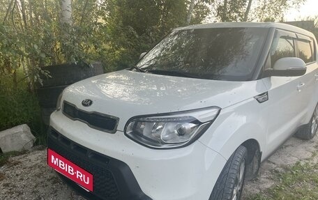 KIA Soul II рестайлинг, 2016 год, 1 600 000 рублей, 6 фотография