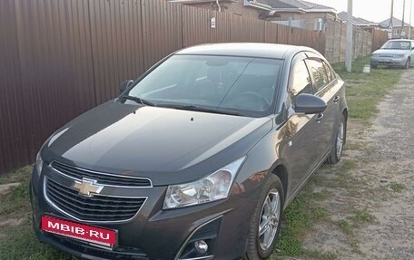 Chevrolet Cruze II, 2013 год, 1 000 000 рублей, 2 фотография