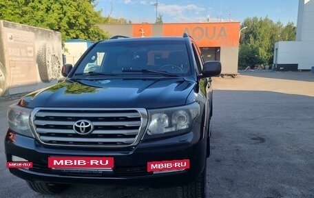 Toyota Land Cruiser 200, 2010 год, 2 799 000 рублей, 2 фотография