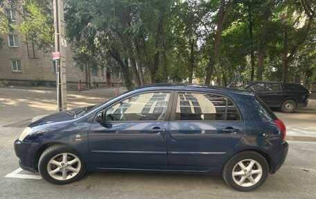 Toyota Corolla, 2004 год, 550 000 рублей, 4 фотография