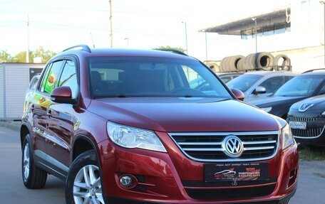 Volkswagen Tiguan I, 2011 год, 1 049 990 рублей, 1 фотография