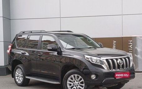 Toyota Land Cruiser Prado 150 рестайлинг 2, 2013 год, 3 349 000 рублей, 1 фотография