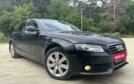 Audi A4, 2011 год, 1 350 000 рублей, 1 фотография