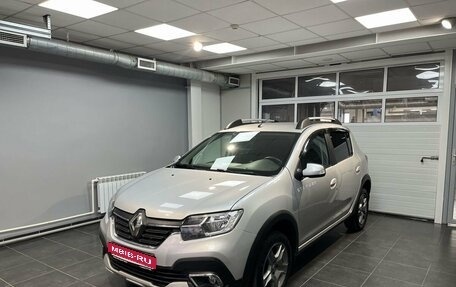 Renault Sandero II рестайлинг, 2019 год, 1 377 000 рублей, 1 фотография