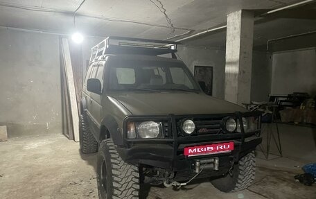 Mitsubishi Pajero III рестайлинг, 1993 год, 580 000 рублей, 3 фотография