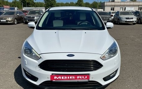 Ford Focus III, 2015 год, 1 250 000 рублей, 2 фотография