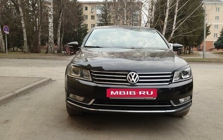 Volkswagen Passat B7, 2011 год, 1 310 000 рублей, 2 фотография