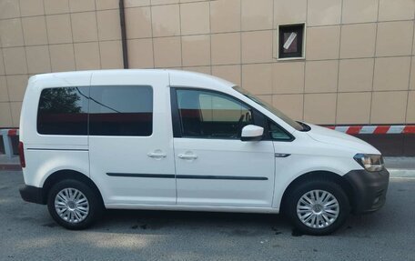 Volkswagen Caddy IV, 2018 год, 1 800 000 рублей, 4 фотография