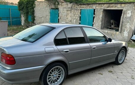 BMW 5 серия, 1996 год, 700 000 рублей, 4 фотография